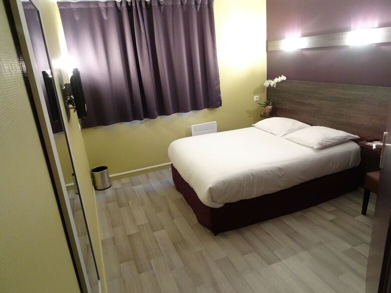 Hotel Vesontio (Ex Hotel Oxalys)