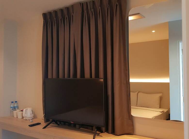 The Phoenix Hotel Bangkok