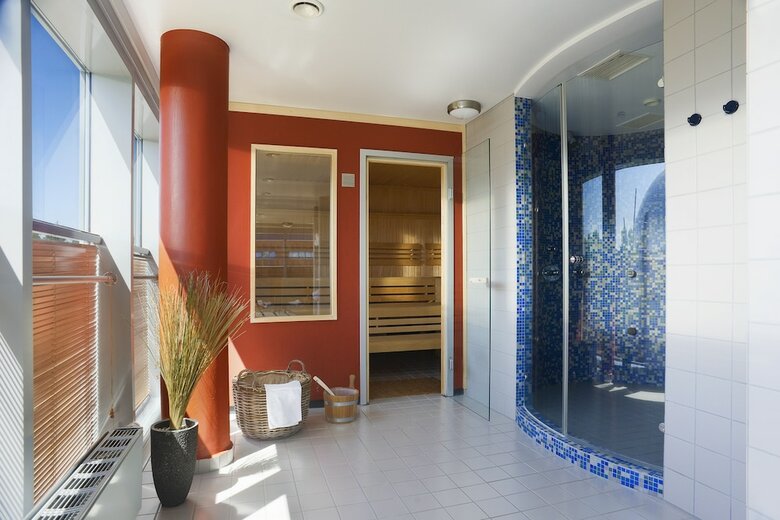 Atlantic Hotel Universum