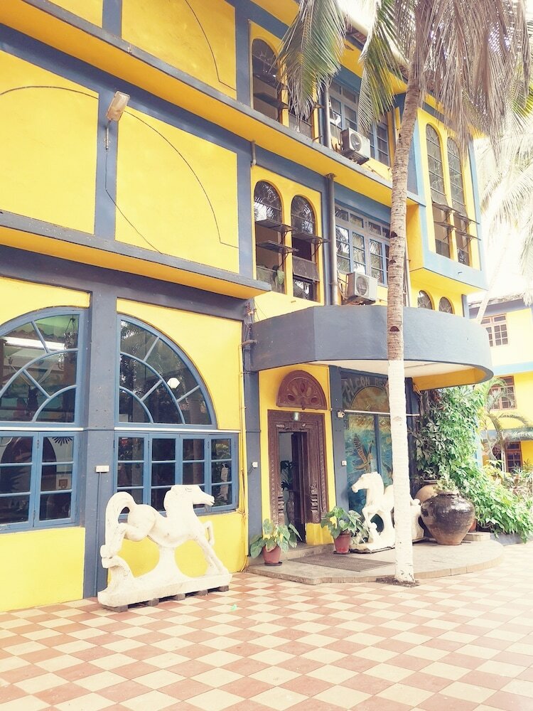 Hotel Falcon Resorts