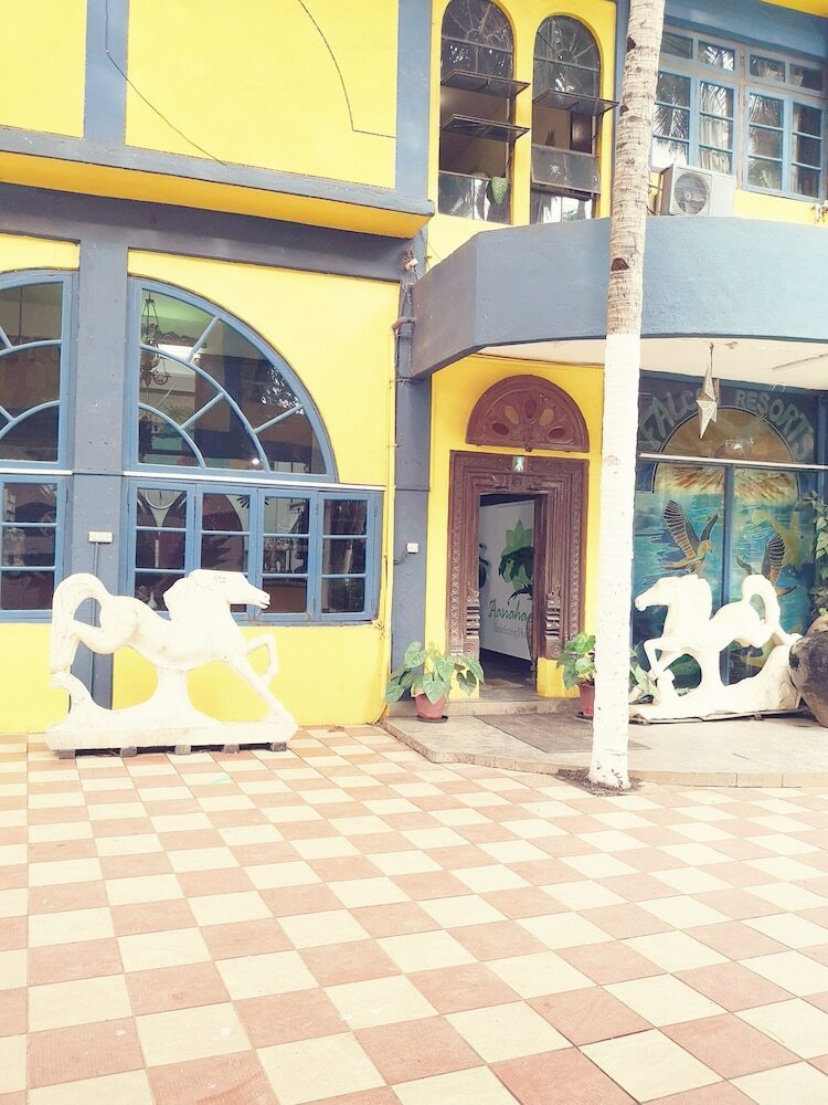 Hotel Falcon Resorts