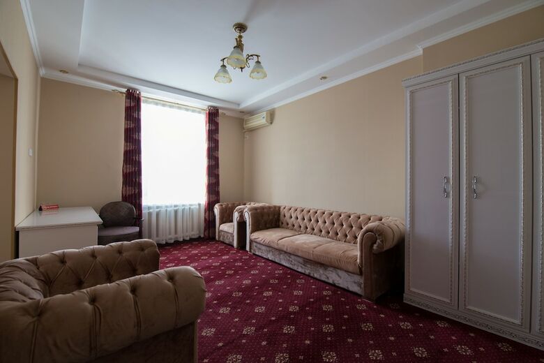 Renion Zyliha Hotel
