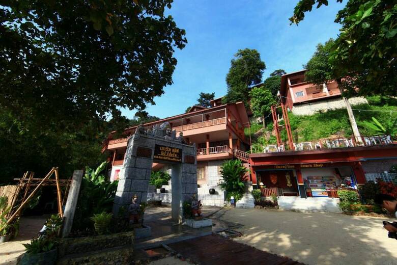 Apartamento Koh Ngai Cliff Beach Resort