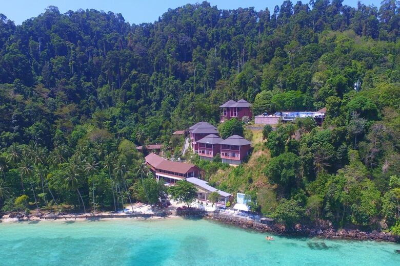 Apartamento Koh Ngai Cliff Beach Resort