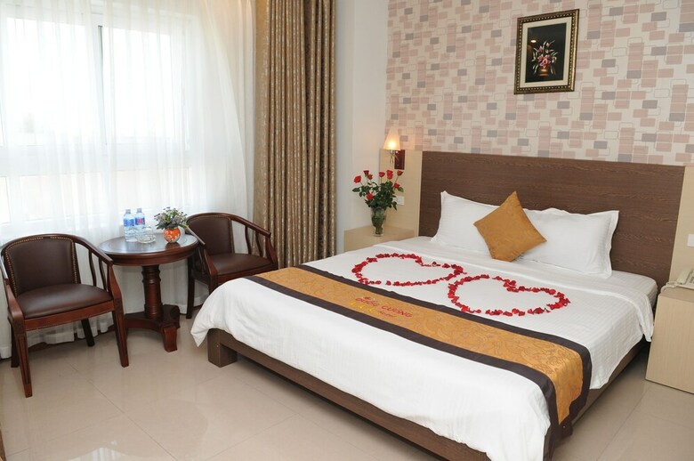 Quoc Cuong Center Hotel