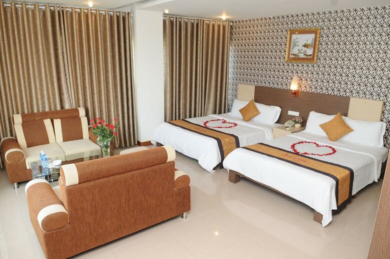 Quoc Cuong Center Hotel