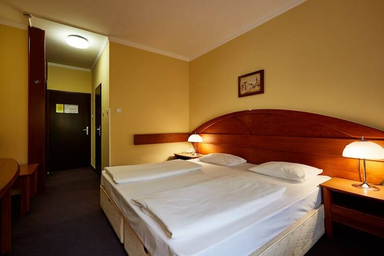 Hotel L�v�r Sopron