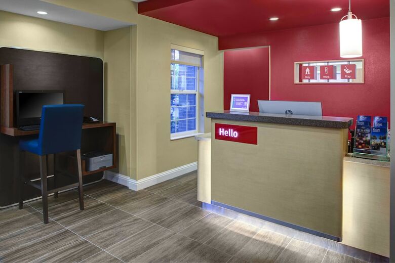 Hotel Towneplace Suites By Marriott Fresno