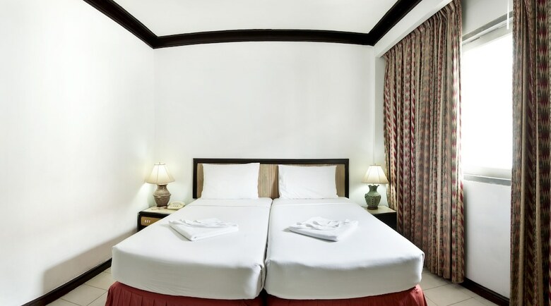 Hotel Rattana Mansion