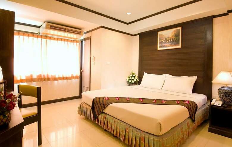 Hotel Win Long Place Serviced Apartment