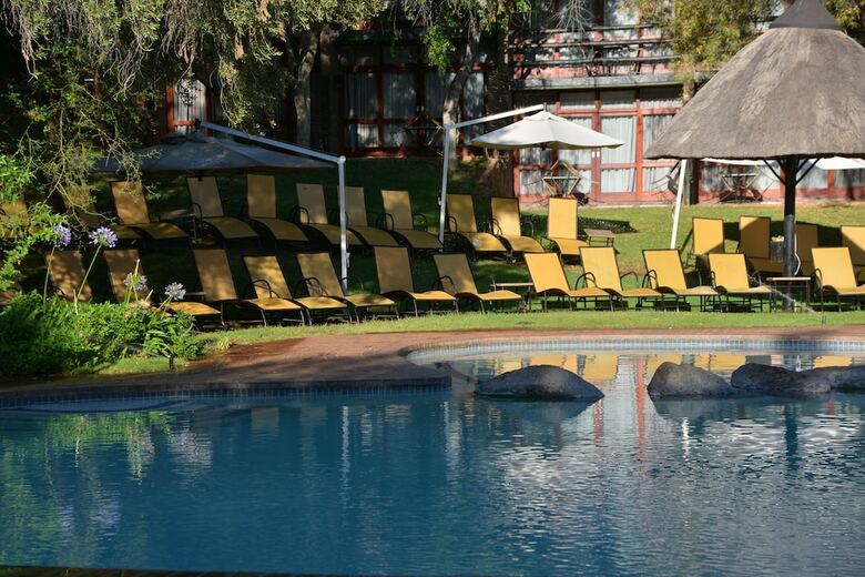 Posada Bakubung Bush Lodge