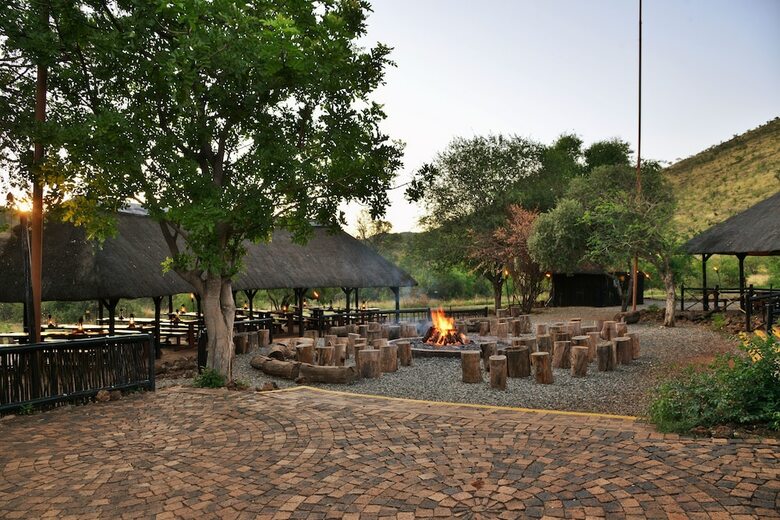 Posada Bakubung Bush Lodge