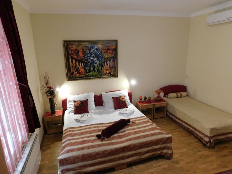 Hotel Villa Forever
