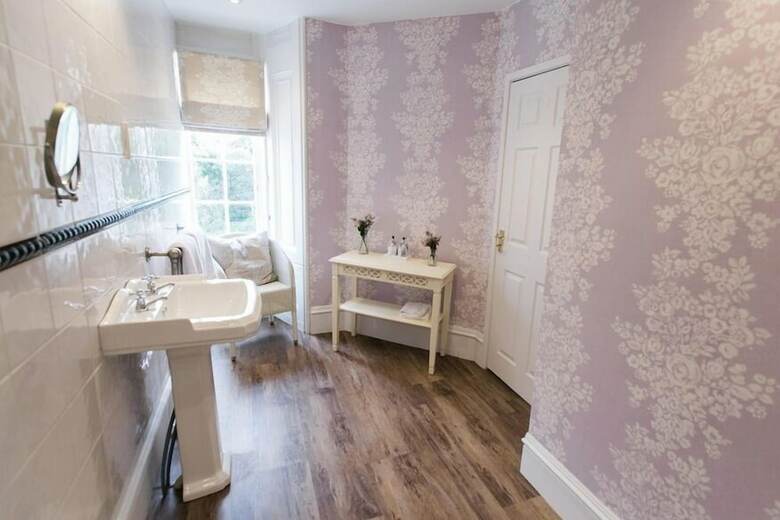 Kitley House Hotel