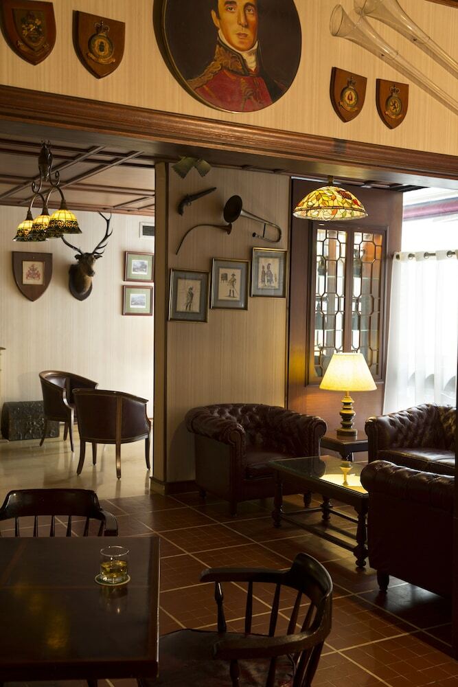 Mayflower Hotel
