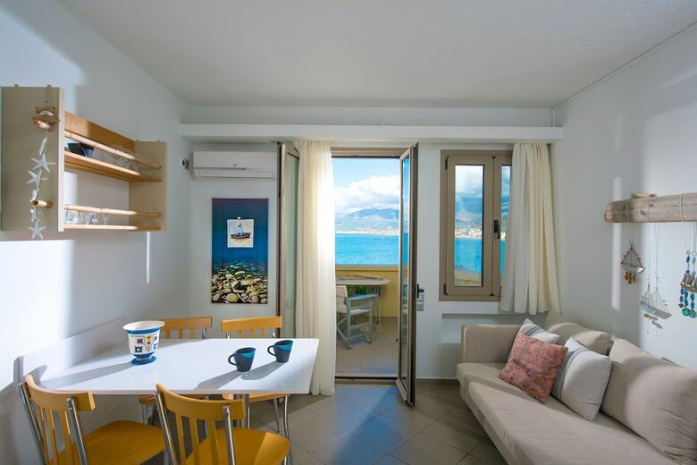 Skajado Cottages & Apartments