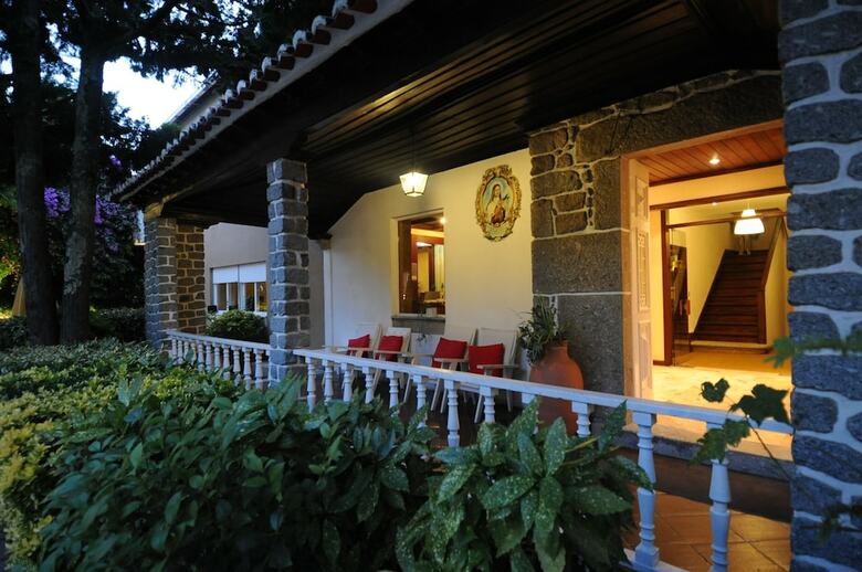 Hotel Pens�o Residencial Corredoura