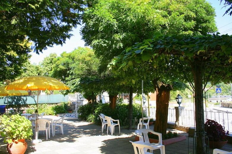 Hotel Pens�o Residencial Corredoura