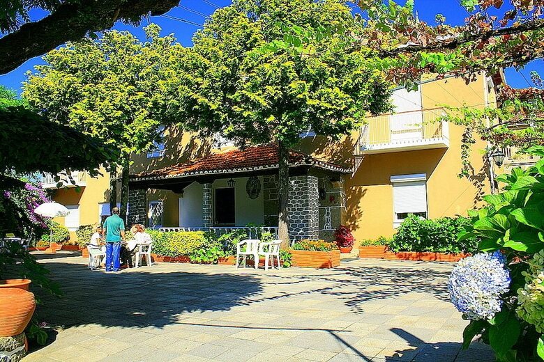 Hotel Pens�o Residencial Corredoura