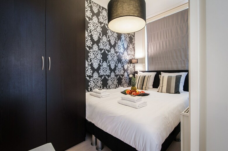 Short Stay Group Dapper Market Serviced Apartments