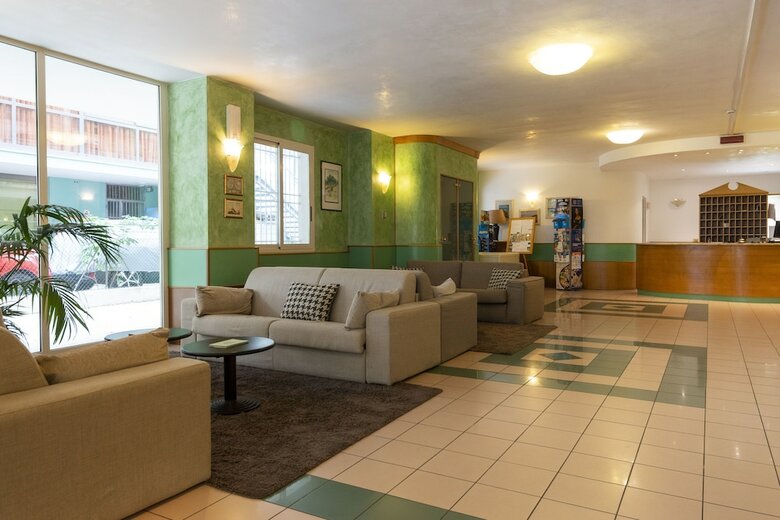 Hotel Aiglon