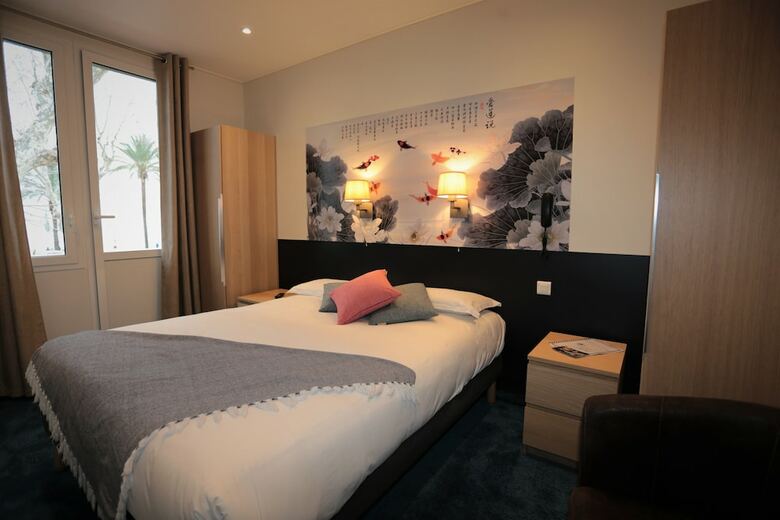 Hotel H�tel Pavillon Imp�rial