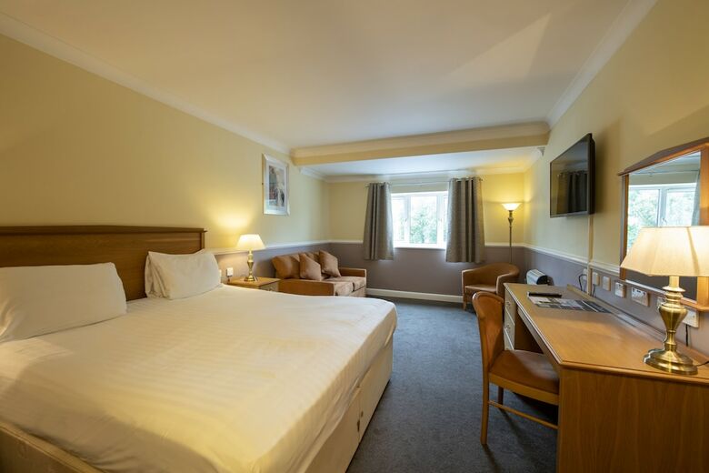 Southview Park Hotel