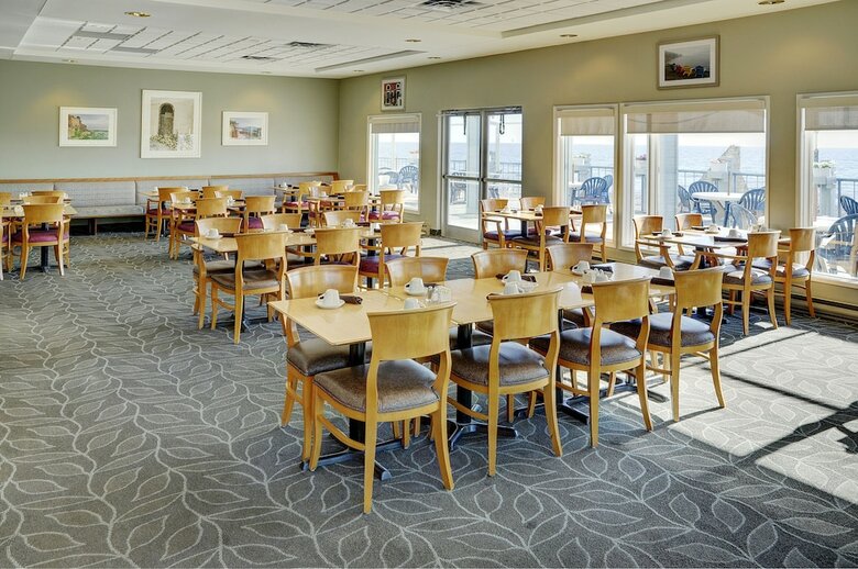 Hotel Lakeview Gimli Resort & Conference