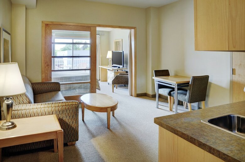 Hotel Lakeview Gimli Resort & Conference