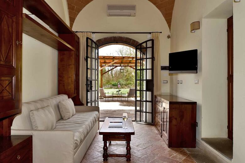 Hotel Borgo San Luigi