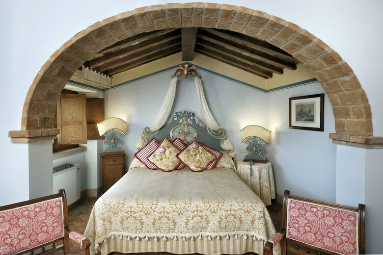 Hotel Relais Il Falconiere