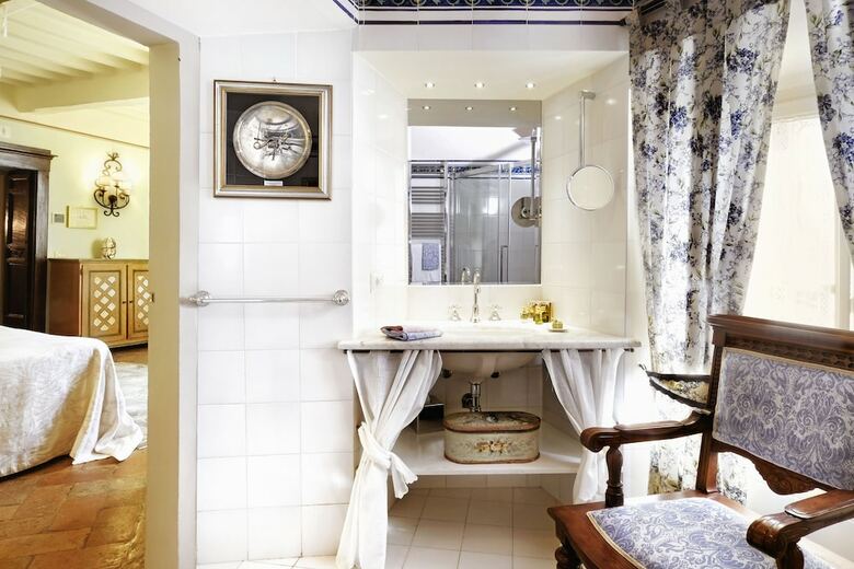 Hotel Relais Il Falconiere