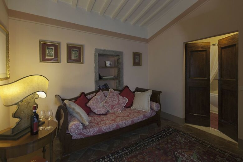 Hotel Relais Il Falconiere