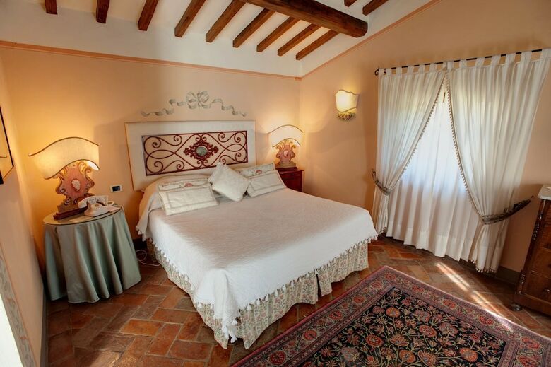 Hotel Relais Il Falconiere