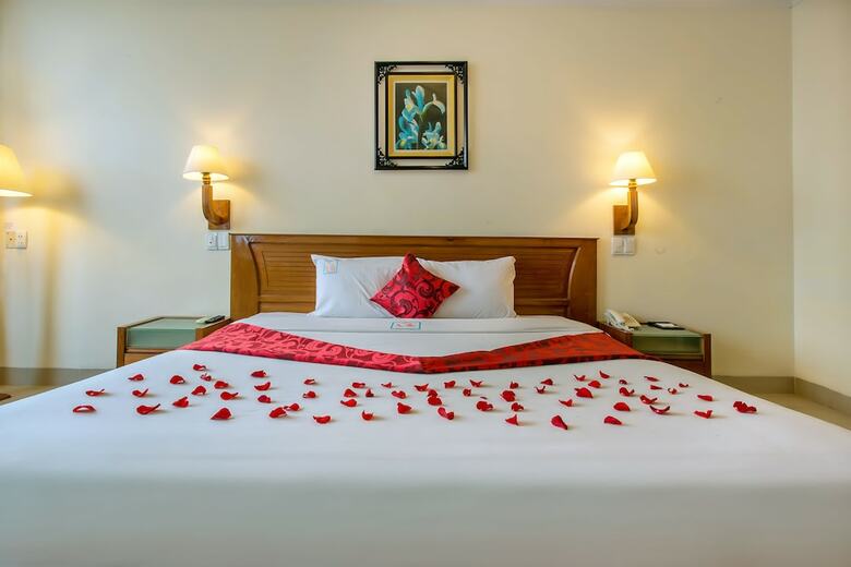 Golden Sea Hotel