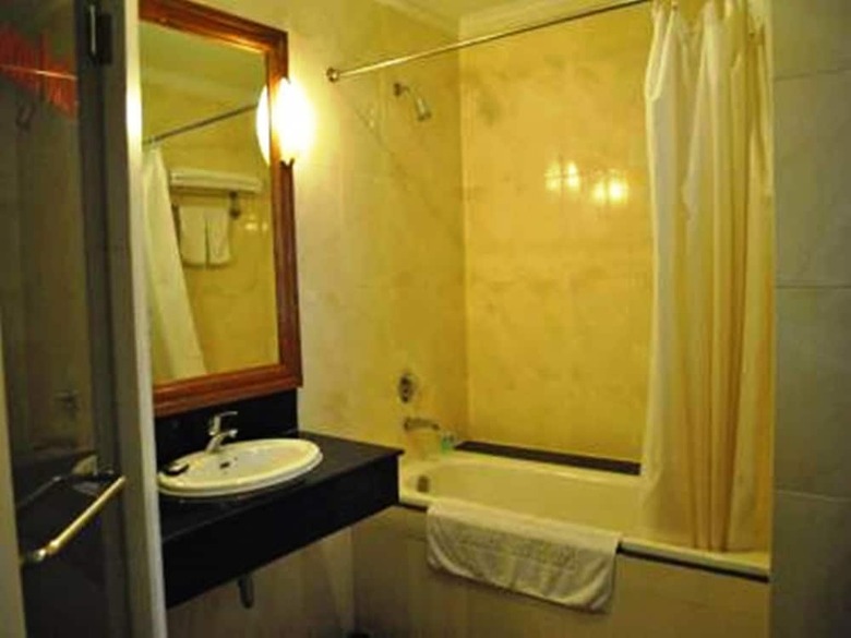 Golden Sea Hotel