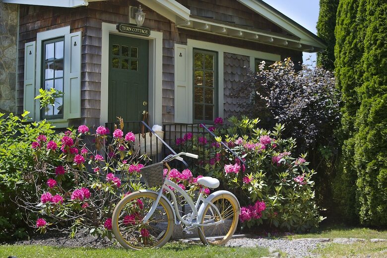 Hotel White Barn Inn And Spa