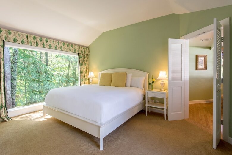 Hotel White Barn Inn And Spa