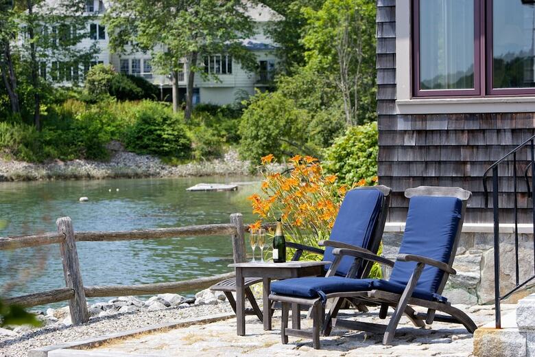 Hotel White Barn Inn And Spa