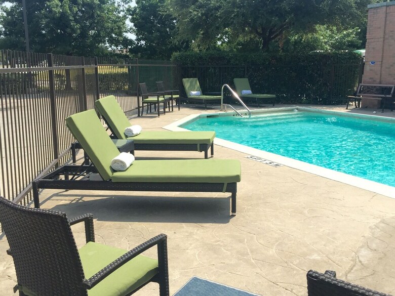Radisson Hotel Dallas North - Addison