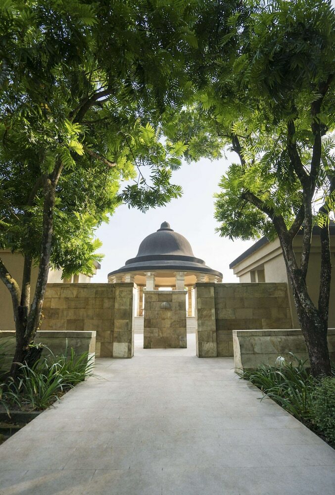 Hotel Amanjiwo