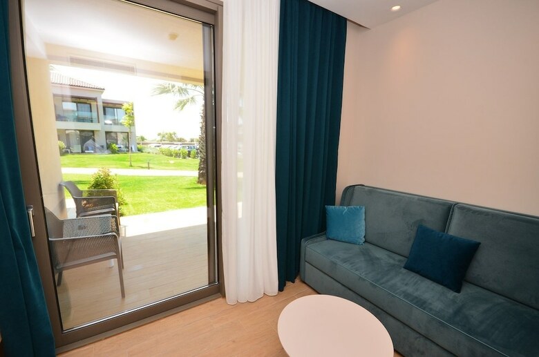 Hotel Almyros Beach