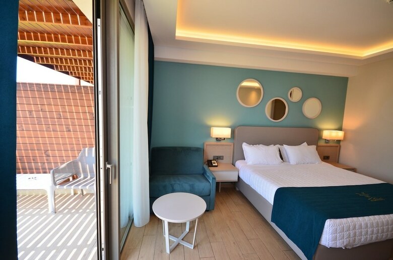 Hotel Almyros Beach