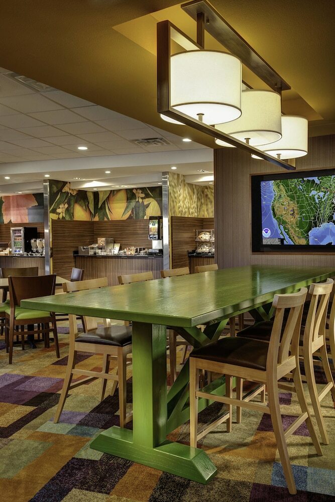 Hotel Fairfield Inn & Suites Hutchinson