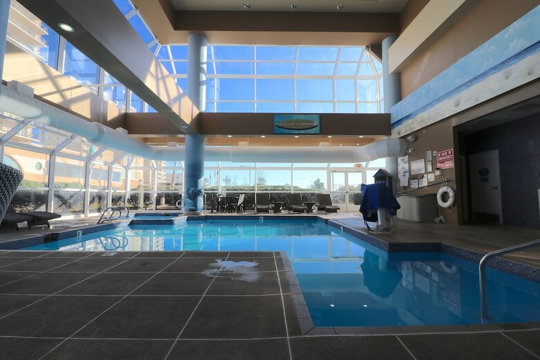 Ocean Key Resort