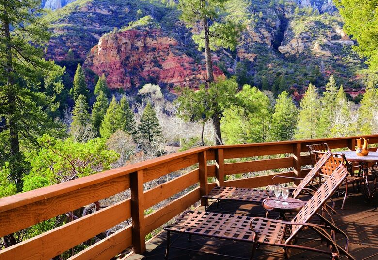 Junipine Resort