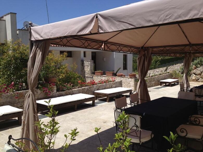 Residencia Cala D'aspide Resort