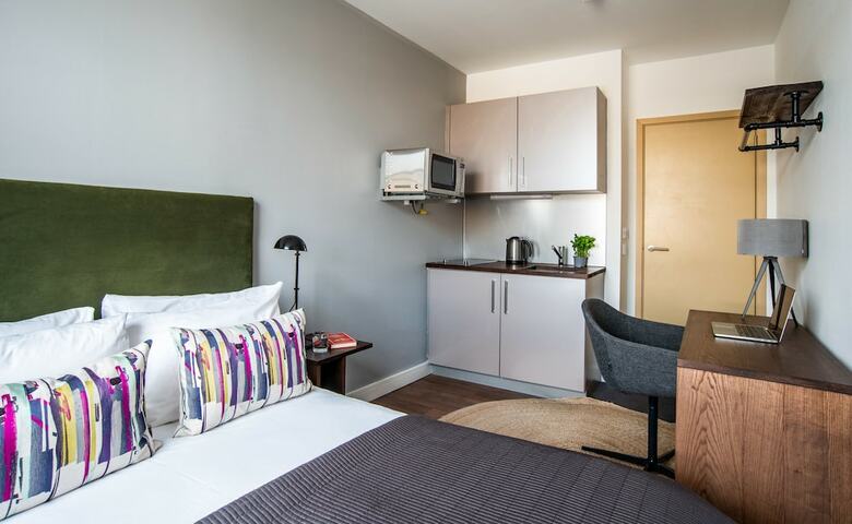 Apartamentos Native Hyde Park