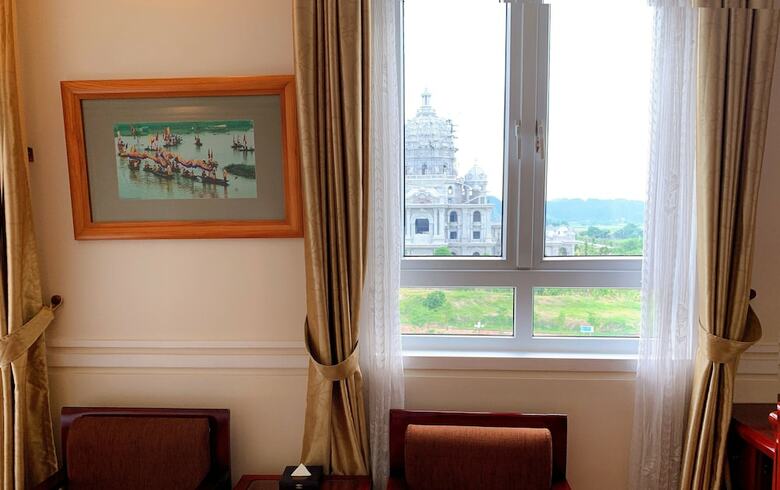 Ninh Binh Legend Hotel