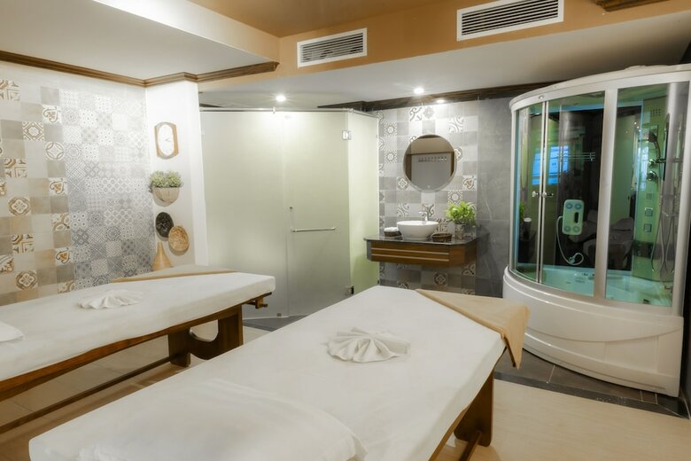 Ninh Binh Legend Hotel